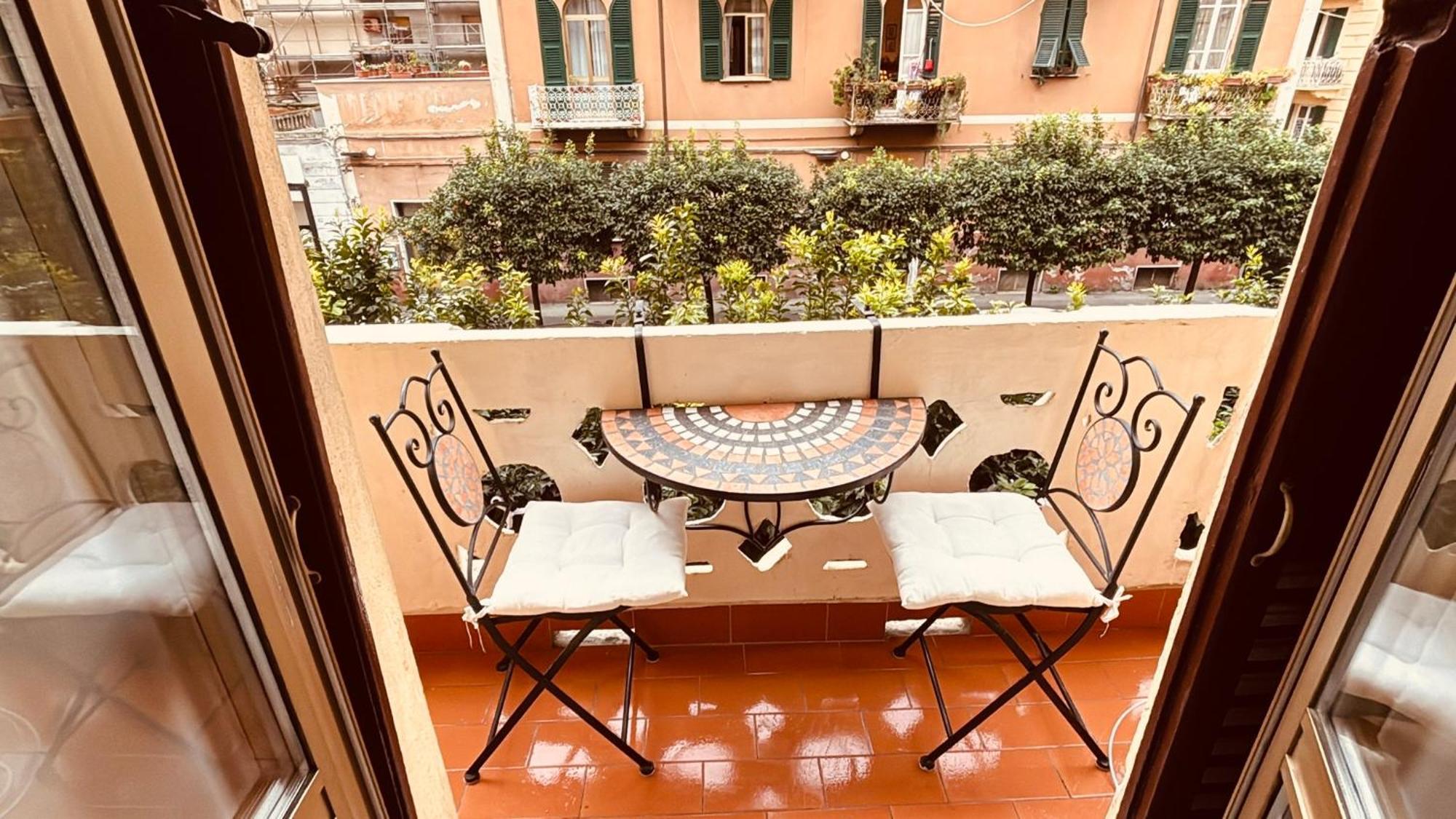 Appartamento Retro-Chic In La Spezia Buitenkant foto